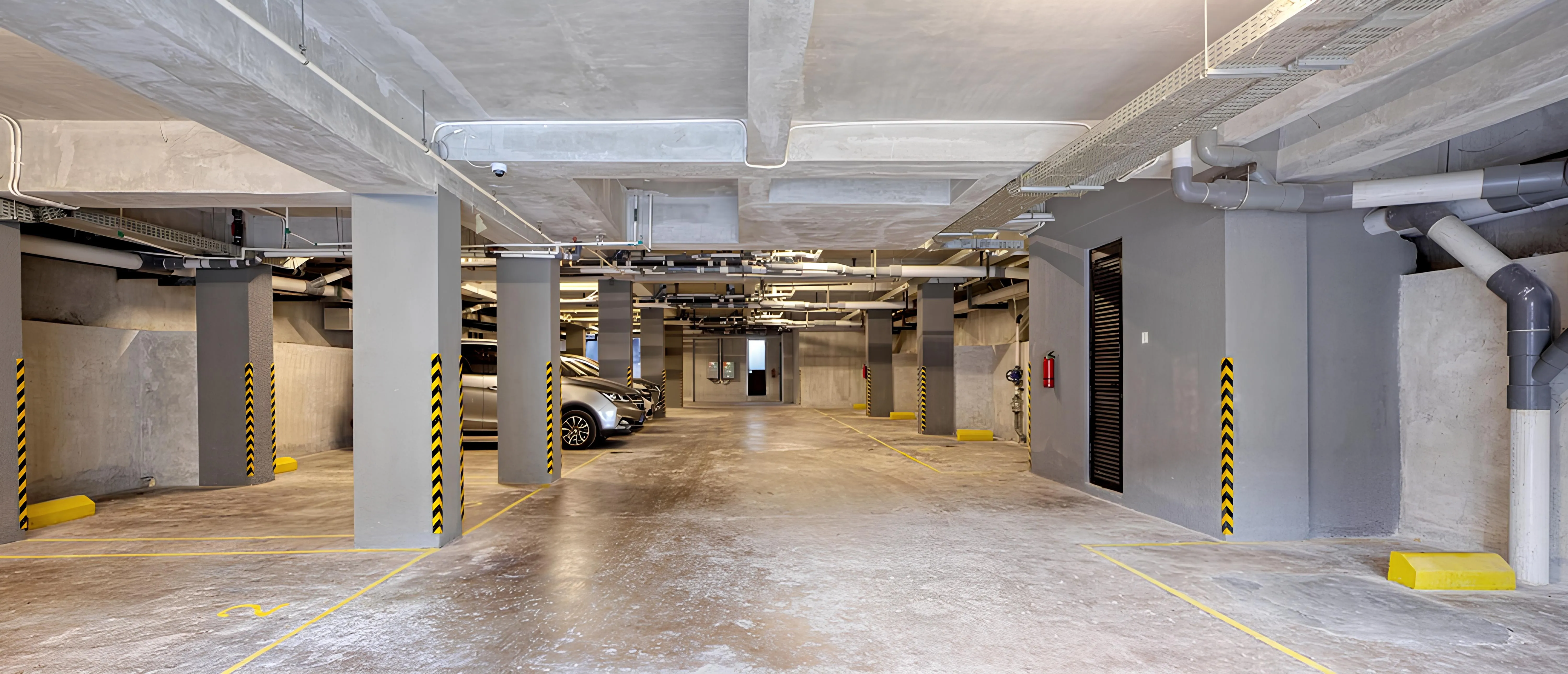 PARKING & EASY ACCESS Thumbnail